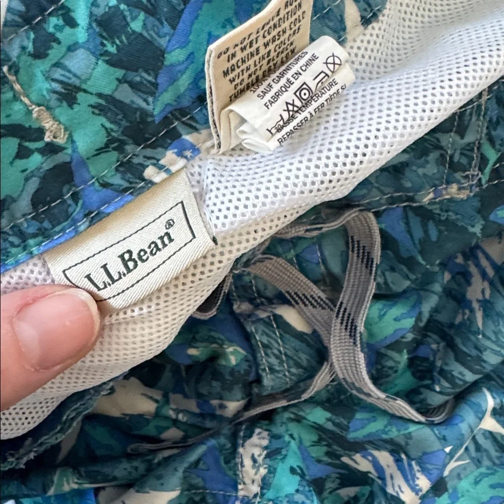 Boys L.L.Bean Cargo Swim Trunks side 8